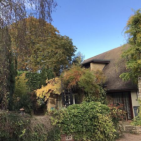 Sandford Meadow Guest House Kennington  Экстерьер фото