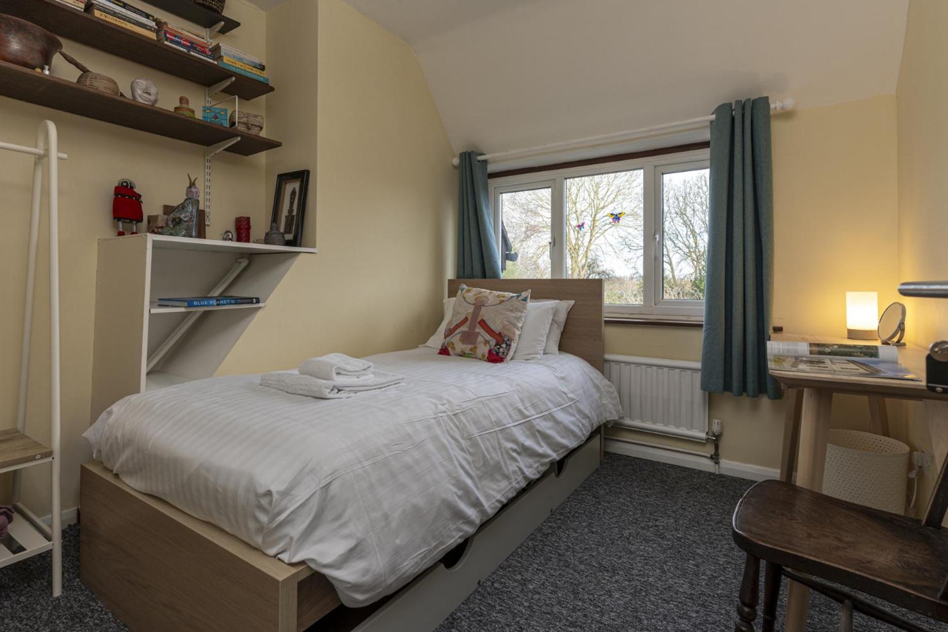 Sandford Meadow Guest House Kennington  Экстерьер фото